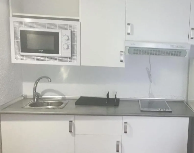 ESTUDIO grande con COCINA Wi-Fi hasta 4 personas Apartamento El Rocío